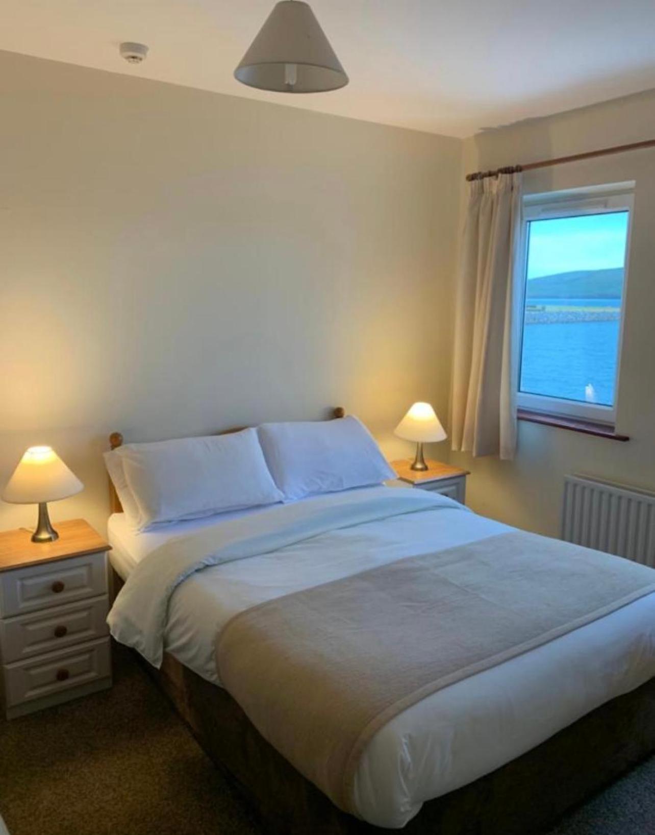 Dingle Harbour Nights Hotel Kültér fotó