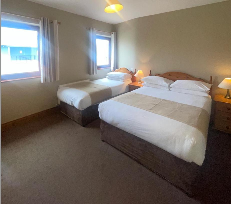 Dingle Harbour Nights Hotel Kültér fotó