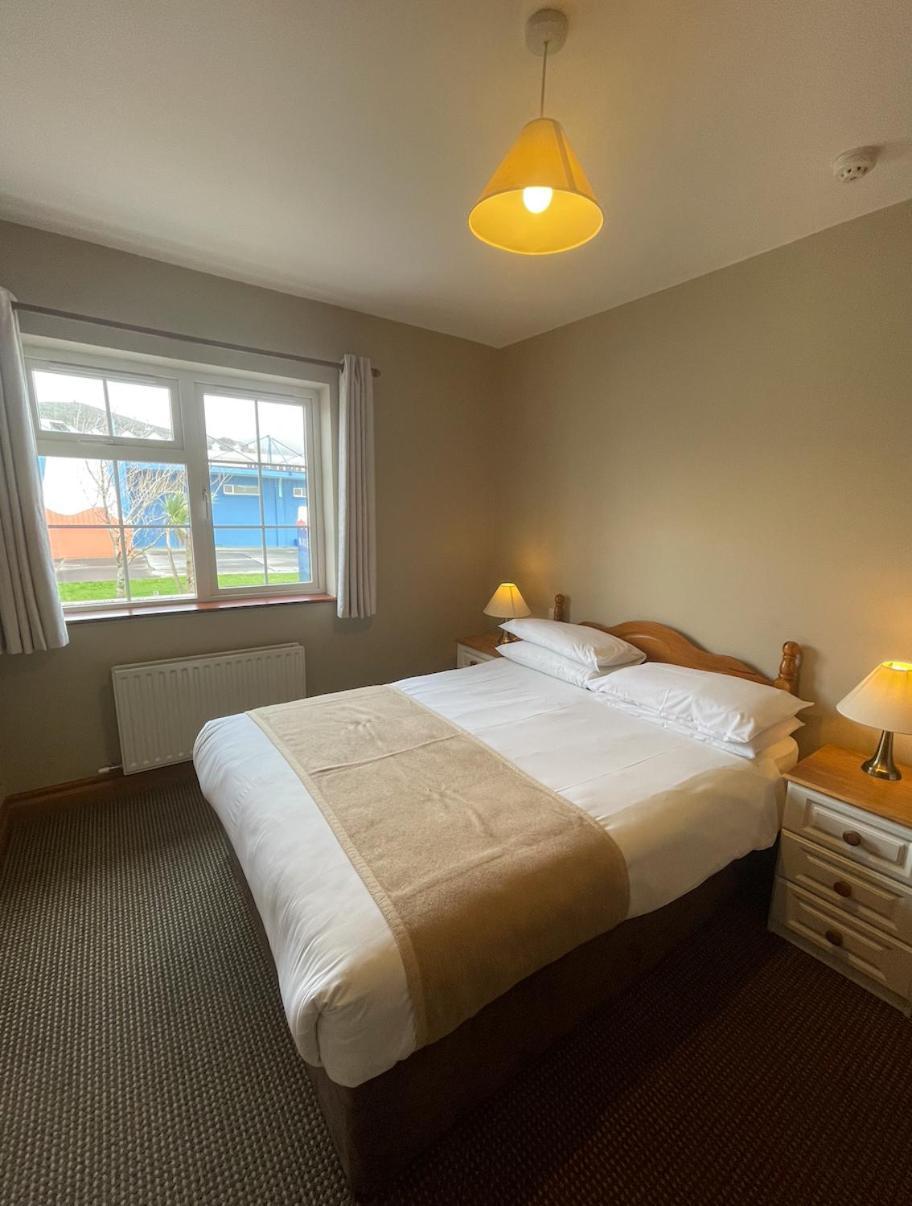 Dingle Harbour Nights Hotel Kültér fotó